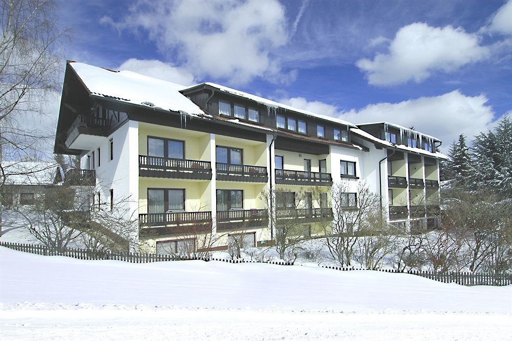 Hotel Dreisonnenberg Neuschoenau Exterior photo