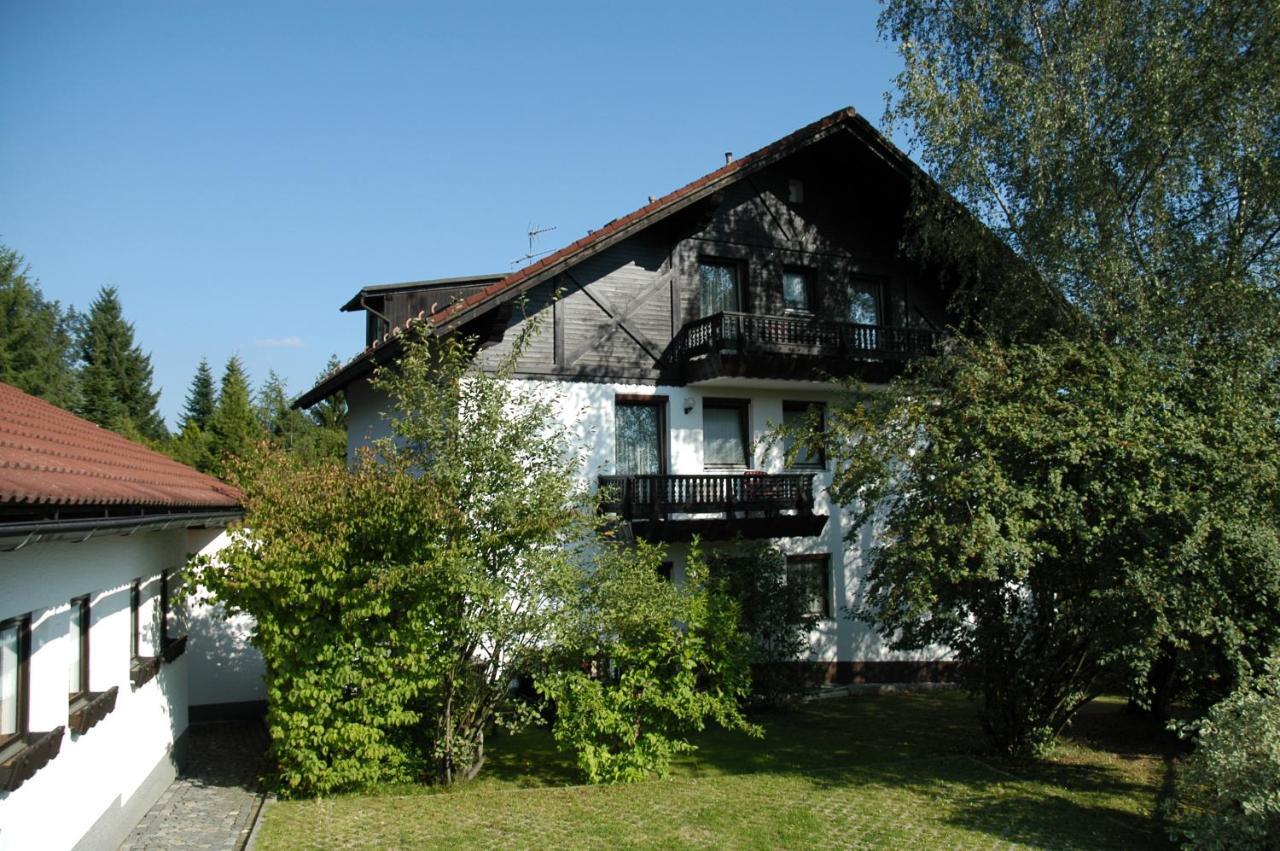 Hotel Dreisonnenberg Neuschoenau Exterior photo