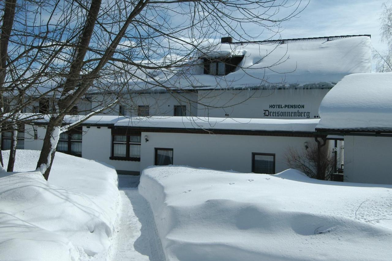 Hotel Dreisonnenberg Neuschoenau Exterior photo